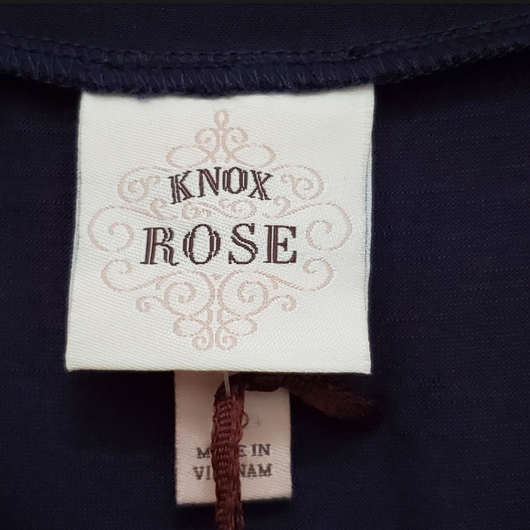 Knox Rose V Neck Navy Blue Short Sleeves Top - Picture 7 of 10